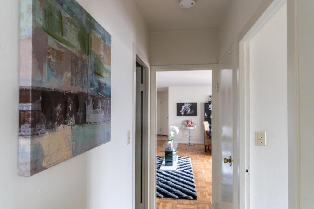 Spacious Charming Condo With Great Views Near The Grove Los Angeles Exteriér fotografie