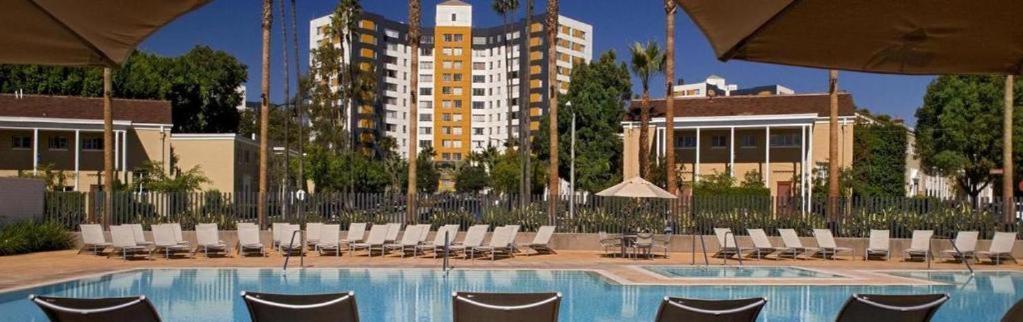 Spacious Charming Condo With Great Views Near The Grove Los Angeles Exteriér fotografie